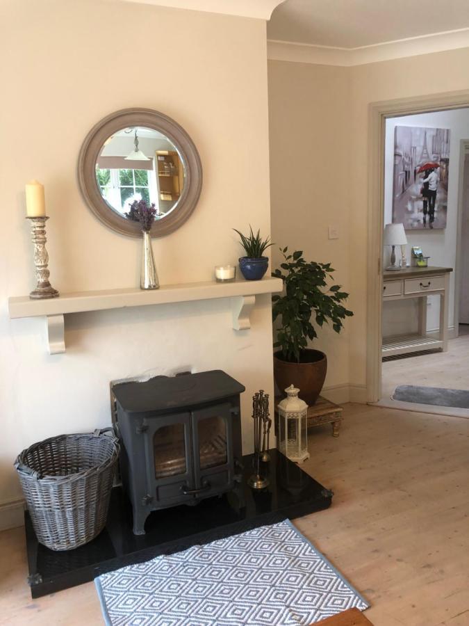 Lakeside Cottage Killaloe Buitenkant foto
